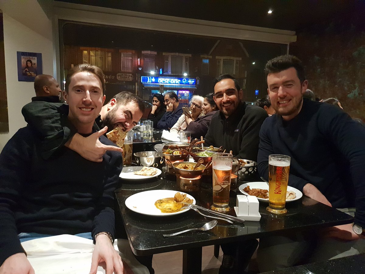 Hughes123's tweet photo. This one's for you Razor. Spinners Xmas meal @RealRomfordPele #brilliant https://t.co/PeZm8Yu2d2