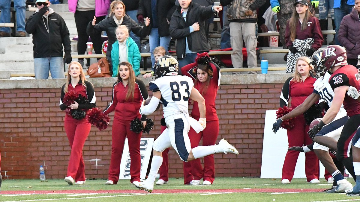 .@WingateFootball dropped a 21-17 heartbreaker in the final minute at #17 Lenoir-Rhyne Saturday in the region semifinals. #WUFB ends its year by winning 7 of its last 8 for a 2nd straight 9-win season
RECAP | http://bit.ly/WUFBRecapAtLR
#OneDog