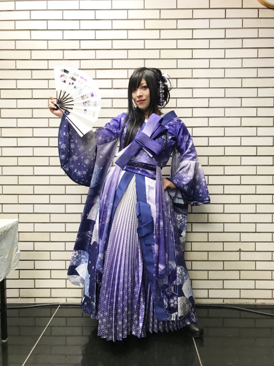 和楽器バンド　アクリルキーホルダー(鈴華ゆう子) Amazon.co.jp: 和楽器バンド 鈴華ゆう子バースデー限定ポスター