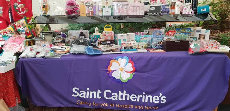 WishingWWhitby's tweet photo. Mrs Santa's Tearoom is still busy baking the pies. Plenty of mulled wine ready to flo 🤶!

All in aid of St Catherines Hospice, Macmillan Cancer research and the Alzheimer's Society. 

Enjoy a fun filled day • 10 AM till 3 PM

Free Admission • Free Parking https://t.co/ZwiFxFY745