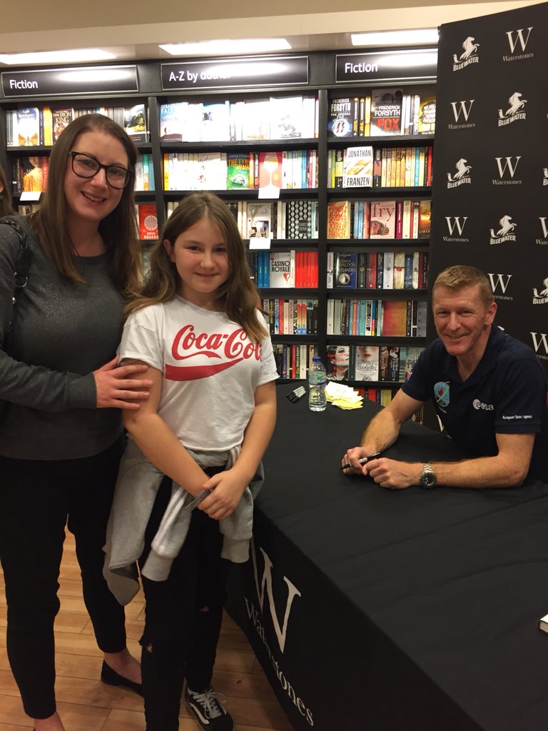 LizCasswell's tweet photo. @astro_timpeake @Bluewaterstones Thank you so much for meeting us today at your book signing and answering Ella’s question. You are amazing and inspirational! https://t.co/Ua1VM5EqRt