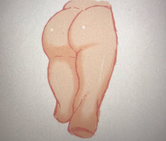 初めてお尻描いたかも、 