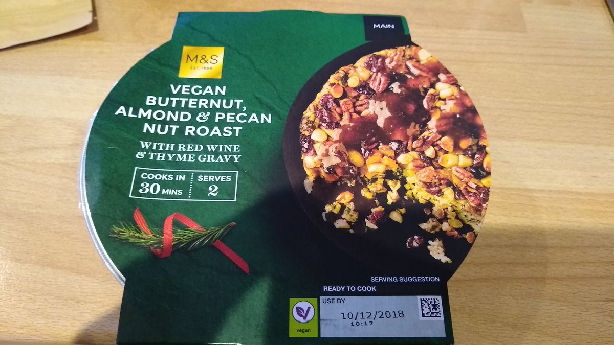 VeganOlive1's tweet photo. Got the #Vegan @marksandspencer  butternut almond pecan roast ...didn't bother with the £12 meal deal..no potatoes only beef dripping chips..sprouts broccoli &amp; fruit salad..Sorry M&amp;S it's not good enough 😱 https://t.co/Mtn7eSV5nG