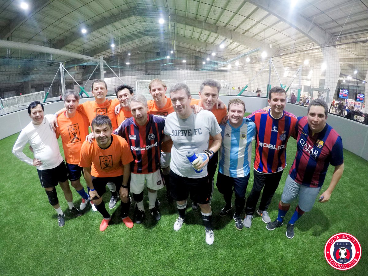 tocajuniorsfc's tweet photo. ⚽️ 🎉 END OF SEASON PARTY
TOCA Futbol Cinco Festival
📆 Saturday, December 8, 2018
#TEAMS
🔵🔴 #WeAreToca #TOCA #tocajuniors #PLAYsimple #soccer #Futbol #Football #Kids #Boys #Girls #Troupers #Mens #Womens #youthsoccer #TOCAfest #TOCAparty #family https://t.co/pam6l5Cok0