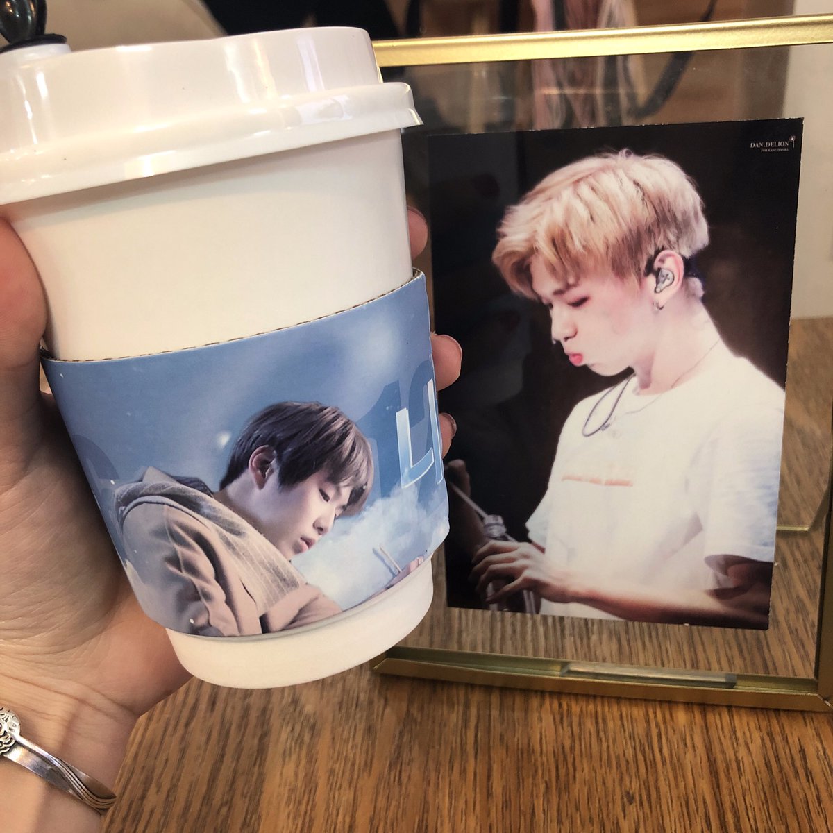 SeeveryDay12's tweet photo. #HappyDanielDay

강다니엘 생일축하해요💗😆💗 https://t.co/O6CUk4wdJN