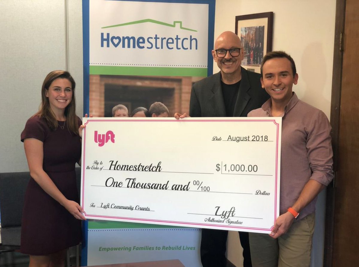 TommyMcFLY's tweet photo. How do we wrap up an incredible year of the @Lyft Community Grant program? With #12DaysofLyftmas starting tomorrow 12 charities each get a $1000 #LyftDC ride credit to help their mission move! So psyched to kick it off on my channels #GiftFromLyft ๐๐๐
๐๐ https://t.co/A99aCeAGzm