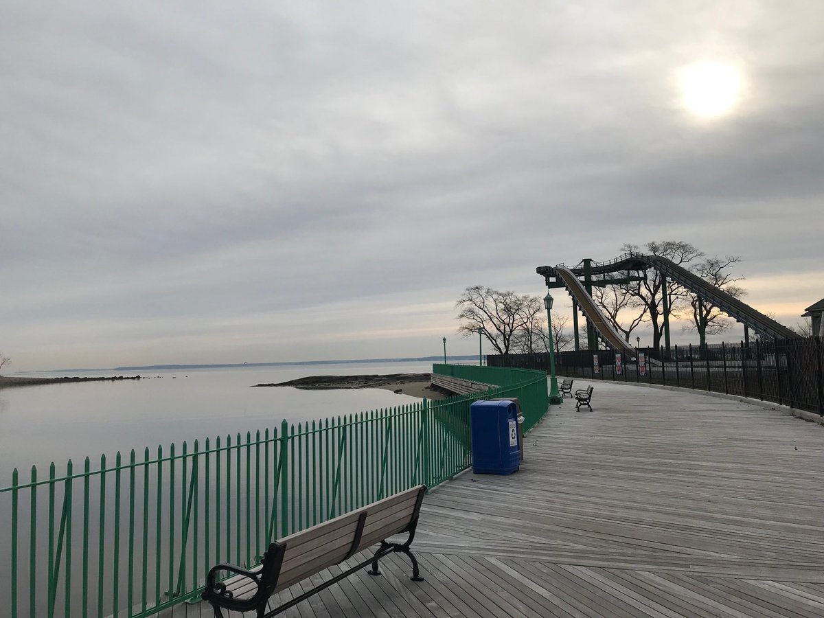 tcotoole's tweet photo. So blessed to be surrounded by this beauty and to be reminded of the importance of amusement in our daily lives! #Godisgood #grateful #gohavesomefun β
οΈβοΈπ’ππ» https://t.co/8Y69HFfVTB