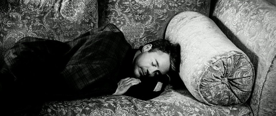 토니짝사랑 중인 피터 스타크사 첫 출근이 신나고 좋아죽음
기념할겸 토니랑 호텔에서 디너에 술까지 왕창 마시고 룸으로 올라와서 침실에 술취한 토니 뉘여놓고 잠 못 이루는 피터로 피터토니 보고파