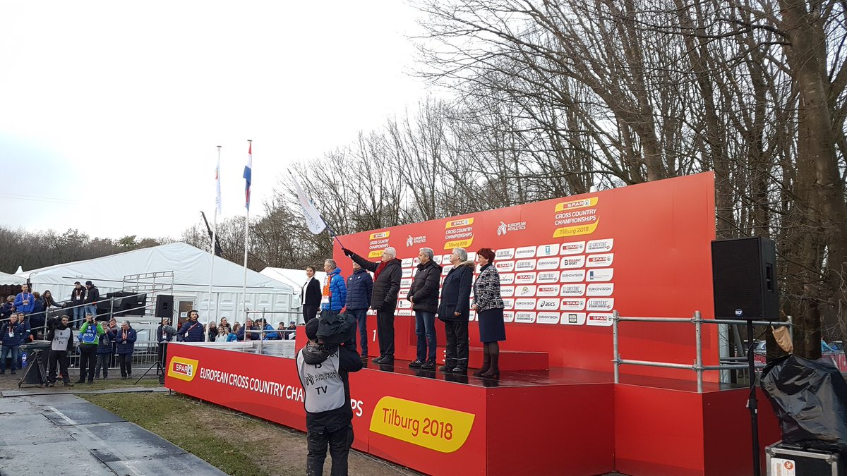 It's a wrap! A big thank you to the amazing crowd today, making these great championships possible. And best of luck to Lisbon'19.

 #Tilburg2018 #CreatingCrossovers
