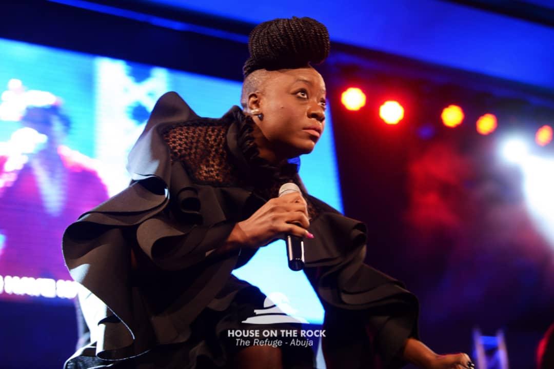 HOTRREFUGE's tweet photo. 🎵I have no reason to fear, the Lord is my light🎵
With @JJ_Hairston
#TE13
#ExperienceOverflow
#TE13Overflow
#JesusOurPeace https://t.co/j2074m5hBD
