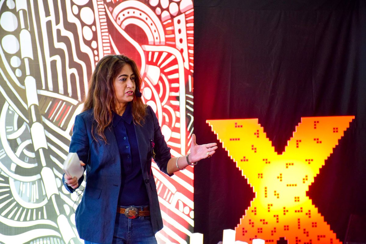 IMINewDelhi's tweet photo. Arsala Qureishi, A visionary Writer, Director &amp; Producer, NGO worker, suggests "Every writer must learn to not stare at the blank page for too long, just long enough to start. Knowing when to commit to paper is a very important process."
#TEDxIMINewDelhi
#IMINewDelhi https://t.co/747G1HqhTf