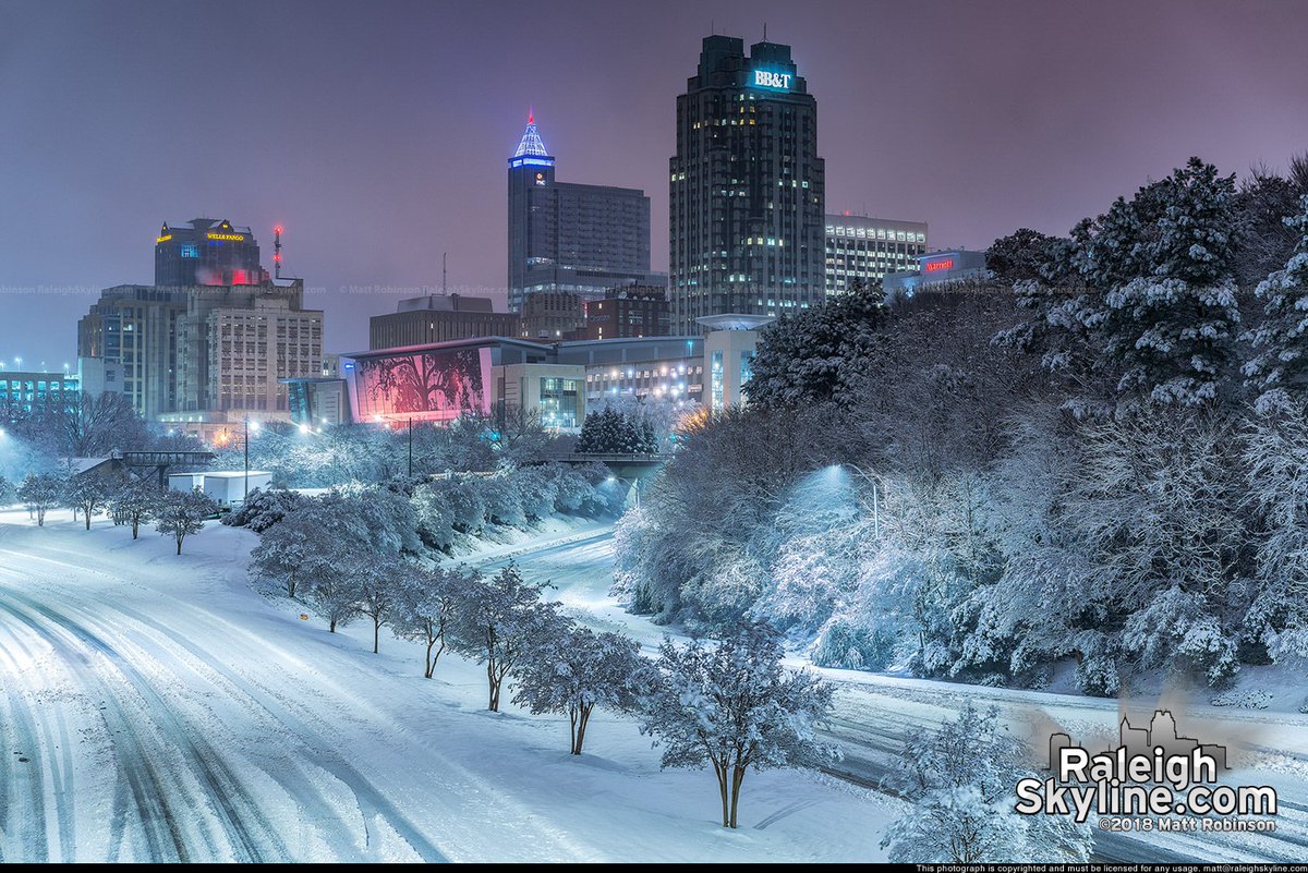 metroscenes's tweet image. Downtown Raleigh, 4:45 AM this morning. ❄️⛄#raleighsnow #ncwx #raleigh

prints.metroscenes.com/raleigh-skylin…