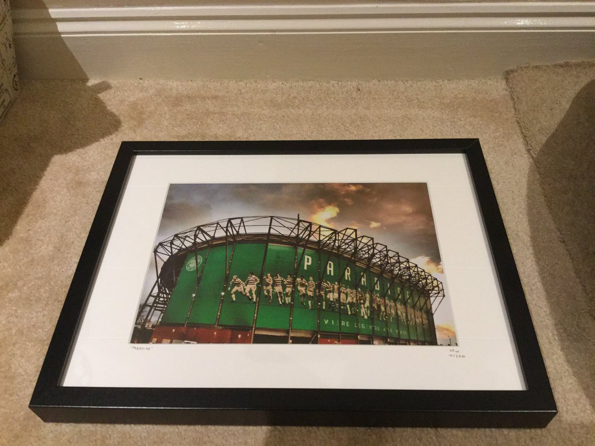 MichaelMacArt's tweet photo. Last craft fair before Christmas.  Darnley (Glasgow) Sainsburys.  As always, mention twitter and get £5 off.  Celtic, Rangers and Glasgow Limited Edition prints available.  RT and Follows appreciated and reciprocated.  DM me for any orders. https://t.co/efVBr6otOY