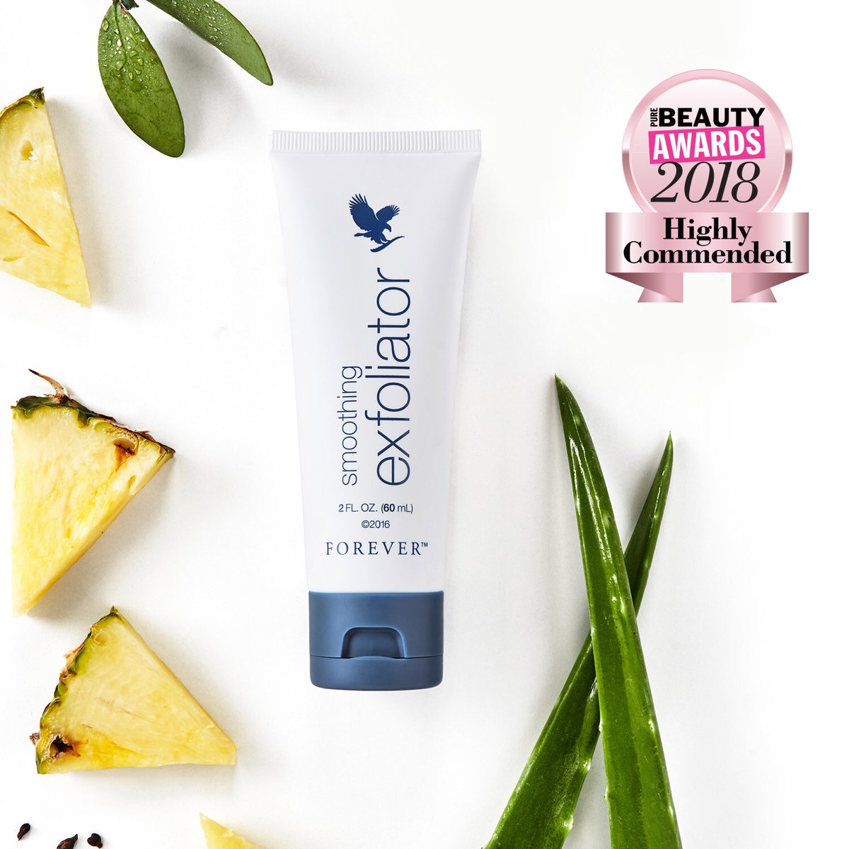 OfficialForever's tweet photo. #TipOfTheWeek! If your nails are looking a little dull or stained from gardening or cooking, try using the #SmoothingExfoliator to scrub your hands and nails. The lemon in the scrub helps cleanse &amp; remove any stains, leaving your nails looking healthy and white. Thanks Cheri! 😁 https://t.co/lsOFH0iErp