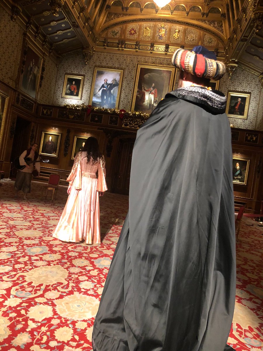 WatchYourHead tweet media