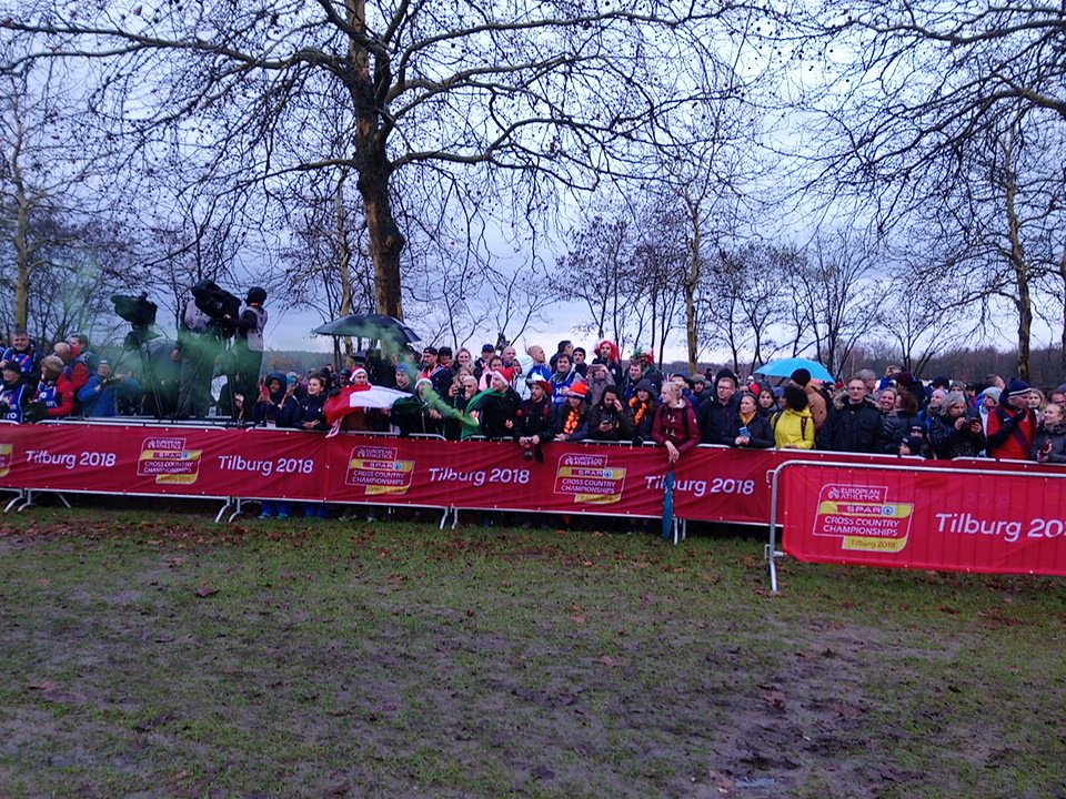 The Italian crowd sure is loving it. Forza Italia! #Tilburg2018 #creatingcrossovers