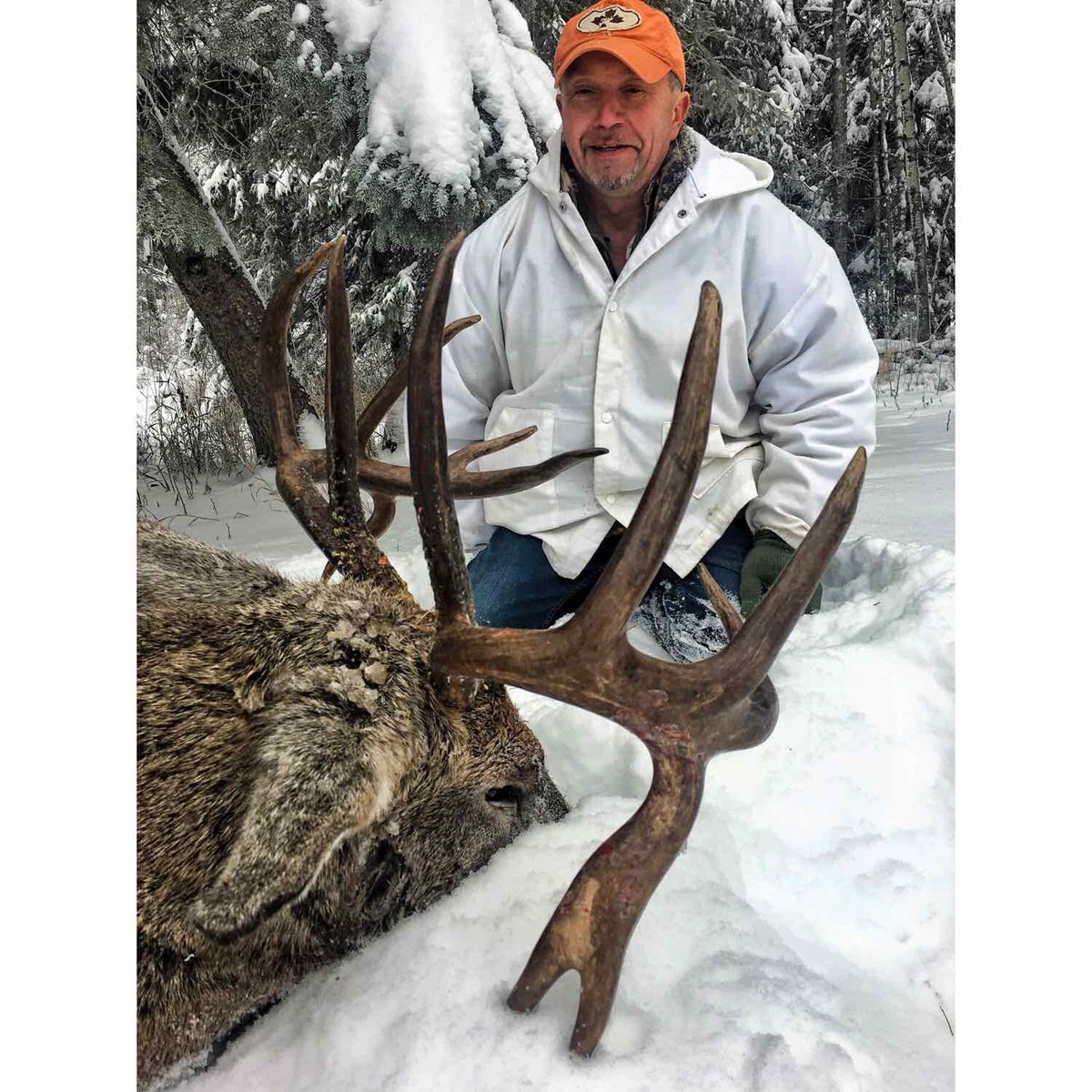 TheGuideLife's tweet photo. Not sure how many years “Chucky” has hunted with us, but I do know he likes droptines! https://t.co/bZN8iuNjYb