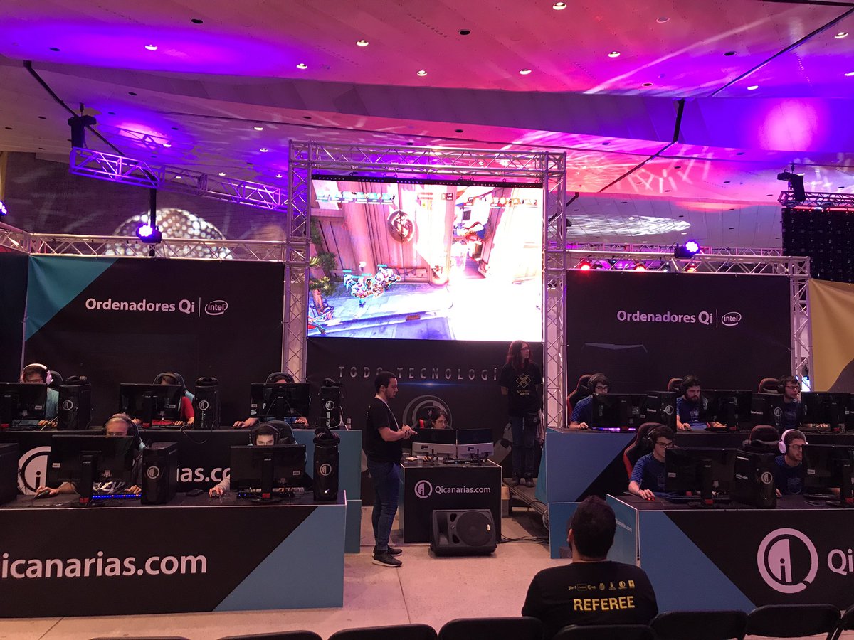 OWCanarias's tweet photo. Ya ha empezado el torneo de la TLP Winter #Overguanches. Os animamos que os paséis que ya ha empezado el encuentro entre #ChaoticBubango vs @AequorGaming https://t.co/tgvNSRzQbh