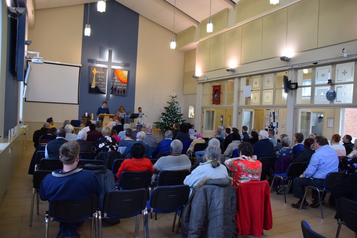 StJohnsPChurch's tweet photo. This mornings 2nd Advent Service held. 
Lighting of the 2nd Advent Candle today.
We also listen to Stuart as He preaches the word of God, “A Heart of Worship”. #FollowTheStar https://t.co/VrjkTMnwh0