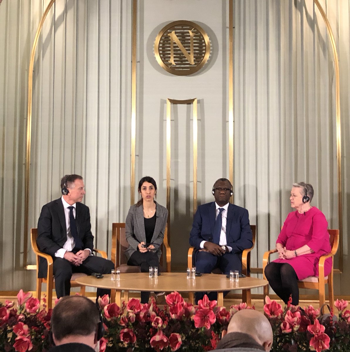 NobelPeaceOslo's tweet photo. “With ceremonies like the Nobel Peace Prize we give girls a voice. Girls who are experiencing sexual violence.” - 2018 Nobel Peace Prize Laureate
@NadiaMuradBasee
#NobelPeacePrize2018 https://t.co/2w9jEv8KbY