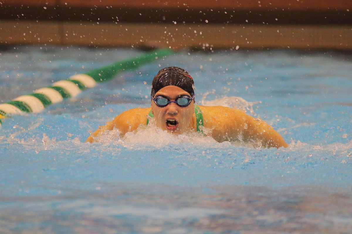 _CStar_xvi's tweet photo. A couple shots of finals from #Viking44 last night  @SwimmingBay https://t.co/Fr53Ynb2Xn