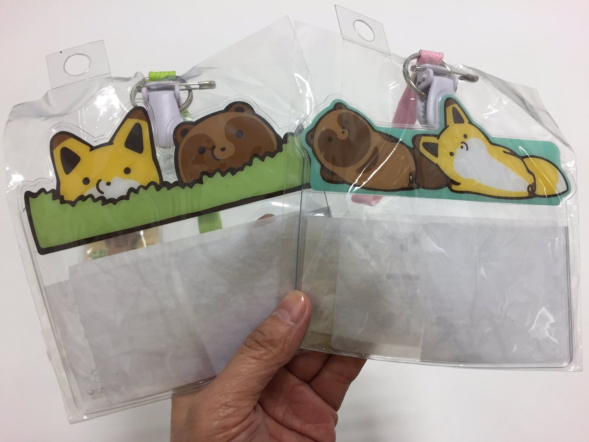 京都ロフト こちらは タヌキとキツネ パスケースやカラビナ ポチ袋のイラストもかわいい まだまだタヌキとキツネグッズは地下1階バラエティ雑貨売場に取り揃えております ぜひお立ち寄りください 京都ロフト こちらは タヌキとキツネ パスケースやカラビナ ポチ袋のイラストもかわいい まだまだタヌキとキツネグッズは地下1階バラエティ雑貨売場に取り揃えております ぜひお立ち寄りください