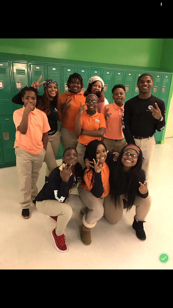 PeaceWarriorsO2's tweet image. Our High School Peace Warriors trained Jr Peace Warriors @ Legacy Charter school in Kingian Nonviolence🧡 “The Beloved Community is the framework for the future!✊🏽”
