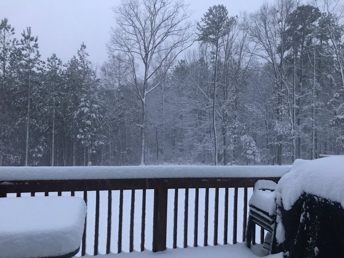 KSTiger05's tweet photo. #ABC11 Durham near Brier Creek at 7am. So quiet and peaceful! https://t.co/0wRD8B7gCc