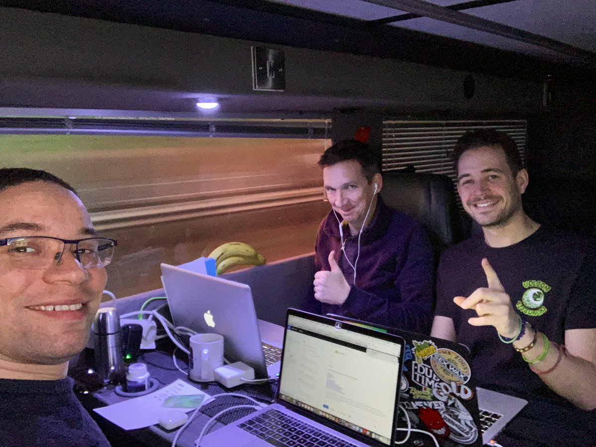 UB40OFFICIAL's tweet photo. The work never stops on the UB40 bus ๐๐๐ป๐๐ผ๐๐ฝ #UB40 #Tourlife #Switzerland #OnTheRoad #MovingOffice #MovingStudio #Crew #WorkWorkWorkWorkWork https://t.co/GmDg5gFbsK