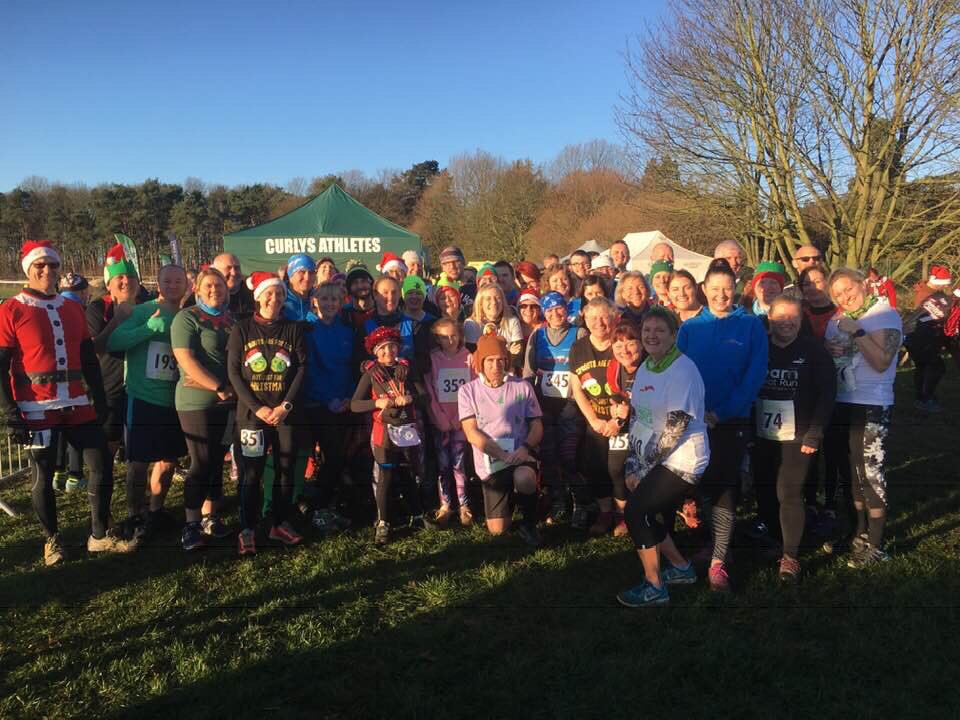 KellyRo81's tweet photo. Imagine being part of this group of vagabonds 😍 #SquadGoals #TeamManvers #ukrunchat @TeamManvers #runr https://t.co/fDyXLSk7c5