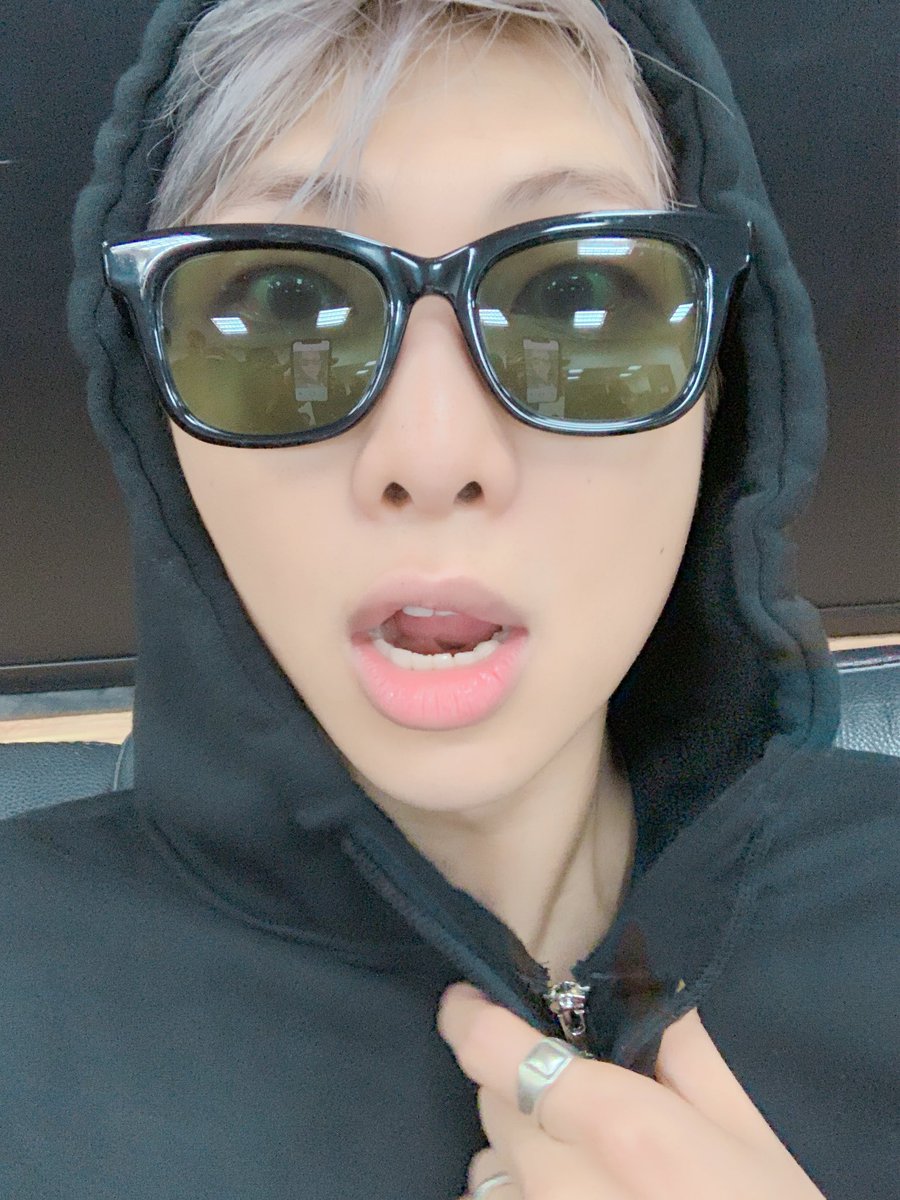 BTS_twt tweet picture