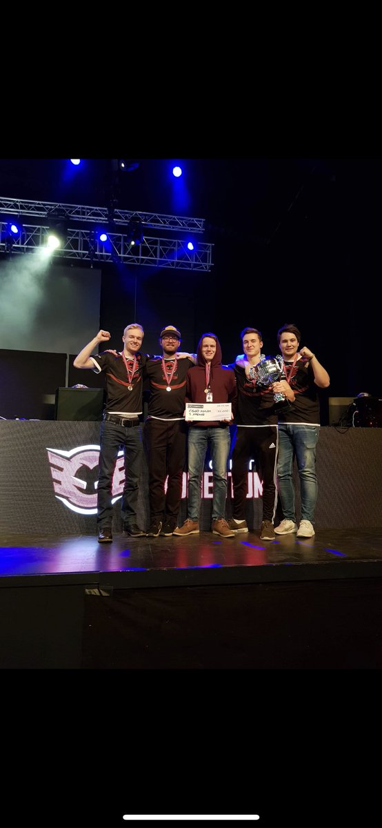 aasengcsgo's tweet photo. Vinnera av go:camp🥇 sjukt stolt av guttan! @Momentumggwp https://t.co/TEns0qaWaM
