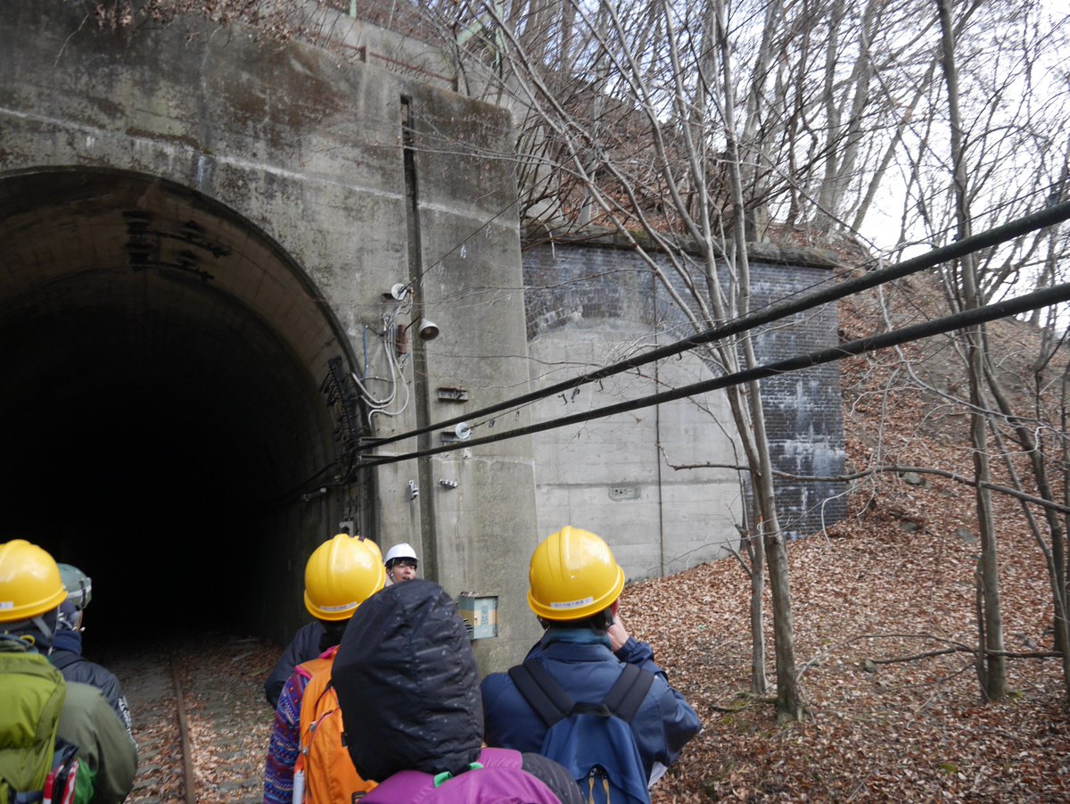 設備鉄が碓氷峠廃線跡を歩いたら Togetter 設備鉄が碓氷峠廃線跡を歩いたら Togetter
