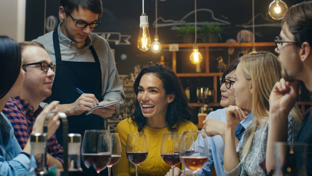TelawayUSA's tweet photo. Travelling to Miami? Discover the Local's Favourite #Eateries From TelAway. Read it here on https://t.co/HzIjepiqok #Area31 #Barsecco #Miamirestaurants #NewAmerican #Recommendations #SegafredoBrickell #Taquiza #Theanderson #Thebutchershop #Thecorner #Visitors #Nightlife https://t.co/Vy5vLLcDd5