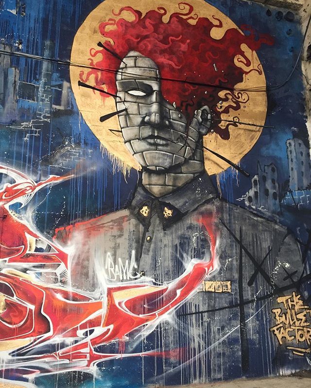 WE_Toulouse's tweet photo. Revenir à l’Art, toujours ... ⭐️
By DELY •
@_dely_oner_
Expo collective #BulletFactory
@cartoucherie_toulouse qui joue les prolongations apparement.
⭐️ https://t.co/RSo0WbX3yE https://t.co/tjAQQXSvg3