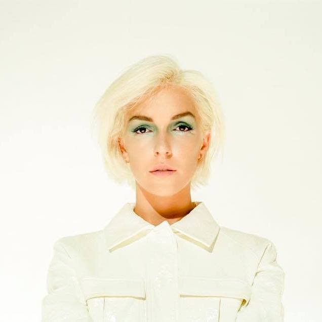 Margaux Simone, The Good The Bad and the Queen, Dutronc et tous les autres sont en écoute sur simone.radio.fr
<a href="/TGTBTQUEEN/">thegoodthebad&thequeen</a> <a href="/margauxsimone/">Margaux Simone</a> #JacquesDutronc #LesBaxter #playlists