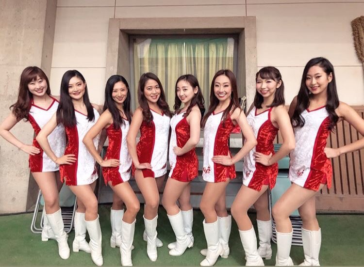 Yumi ベースボールクリスマスin石川 では 新ユニフォームお披露目でした ワンピースタイプのユニフォーム いかがでしょう Cheer Baseball Christmas 新ユニフォーム お披露目 ワンピース クリスマスカラー 石川県 小松 プロ野球