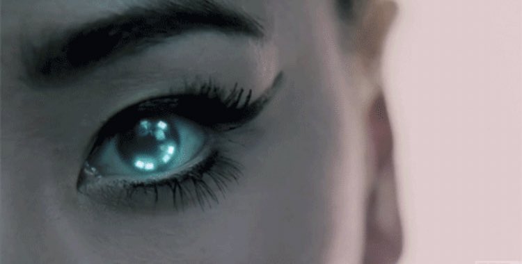 Warcross by Marie Lu‘Death has a terrible habit of cutting straight through every careful line you’ve drawn between your present and your future.’