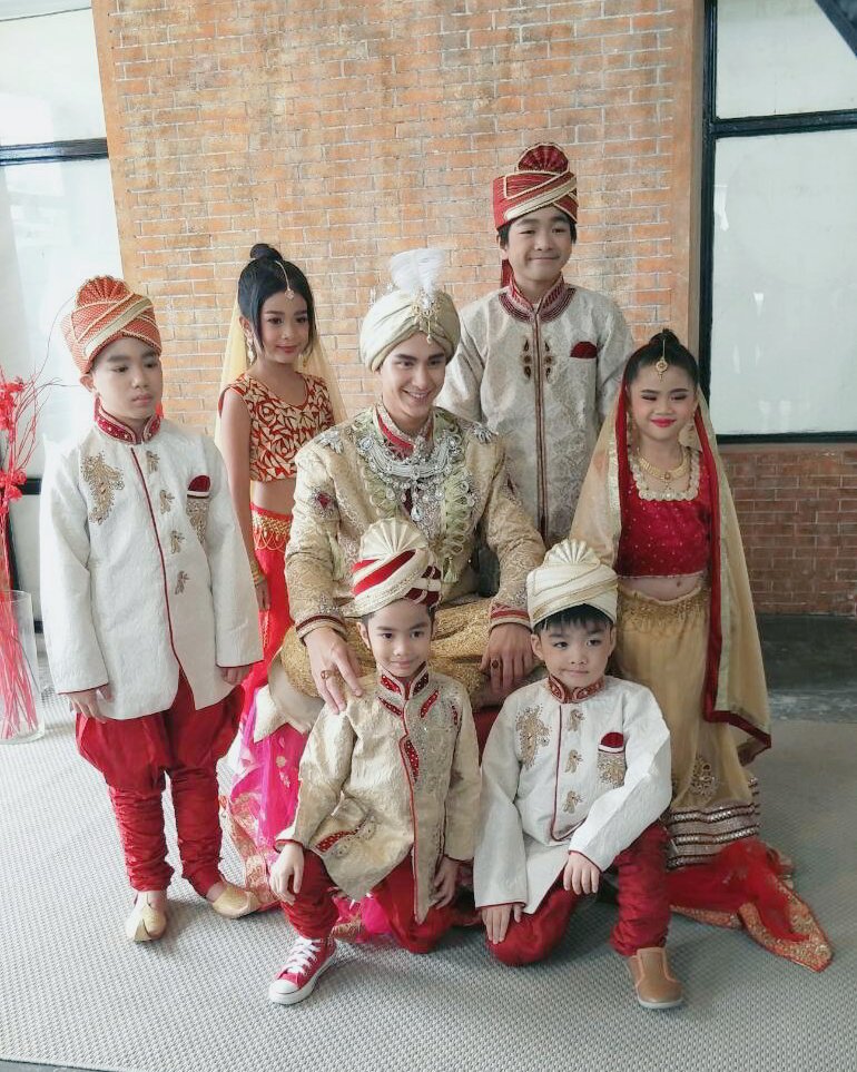 BePimpitcha's tweet photo. พี่โดนัท ริว เรย์ ไรเดอร์ และน้องๆคนอื่นๆ มาทำอะไรกันนั้น ฝากติดตามด้วยนะคร้าา

#R3Apichanangkun
#Boingkids
#พ่อมดเจ้าเสน่ห์
#donuthuhu
#donut_phattharapon
#โดนัทภัทรพลฒ์ https://t.co/N76iasrKFv