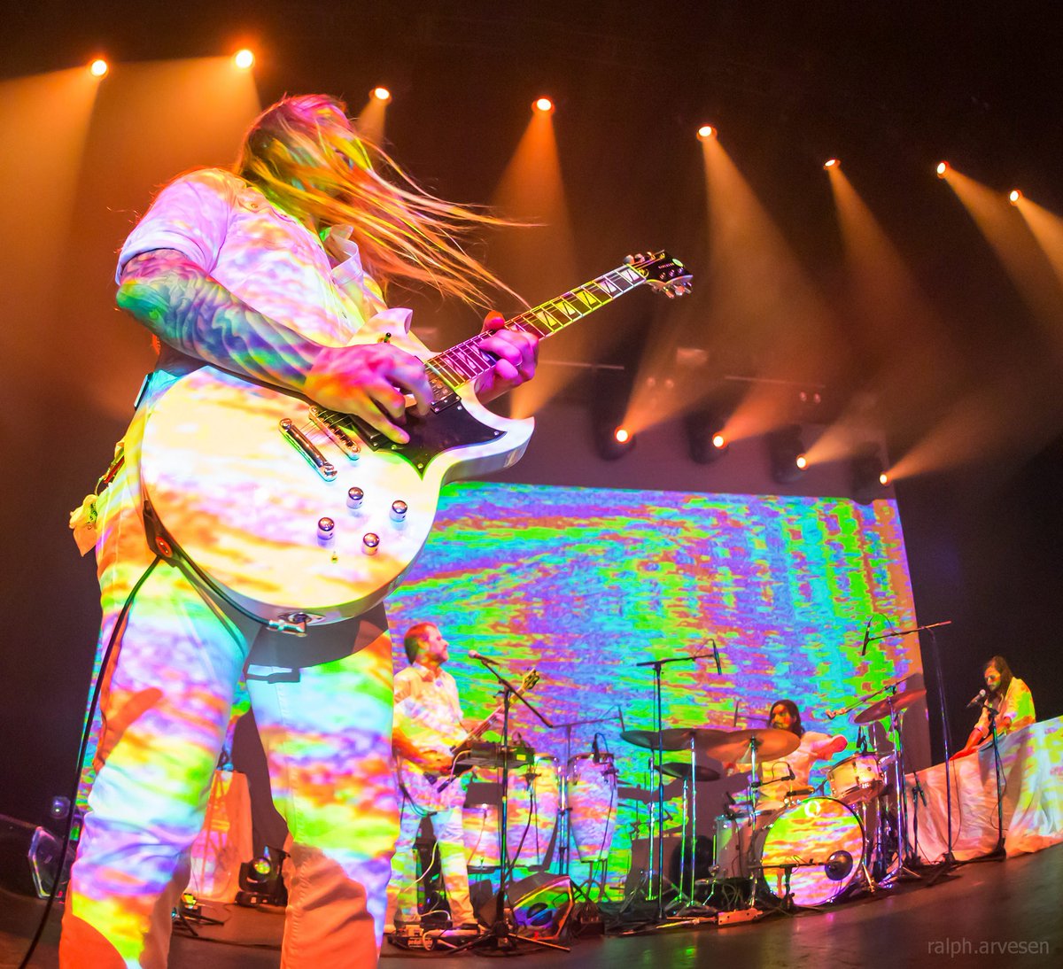 RalphArvesen's tweet photo. Doom Side of the Moon performing at Emo's in Austin, Texas. @DoomSide420 @Sword_solos   -  more photos... https://t.co/9XQIipzhMm https://t.co/Z33HF1B7rw
