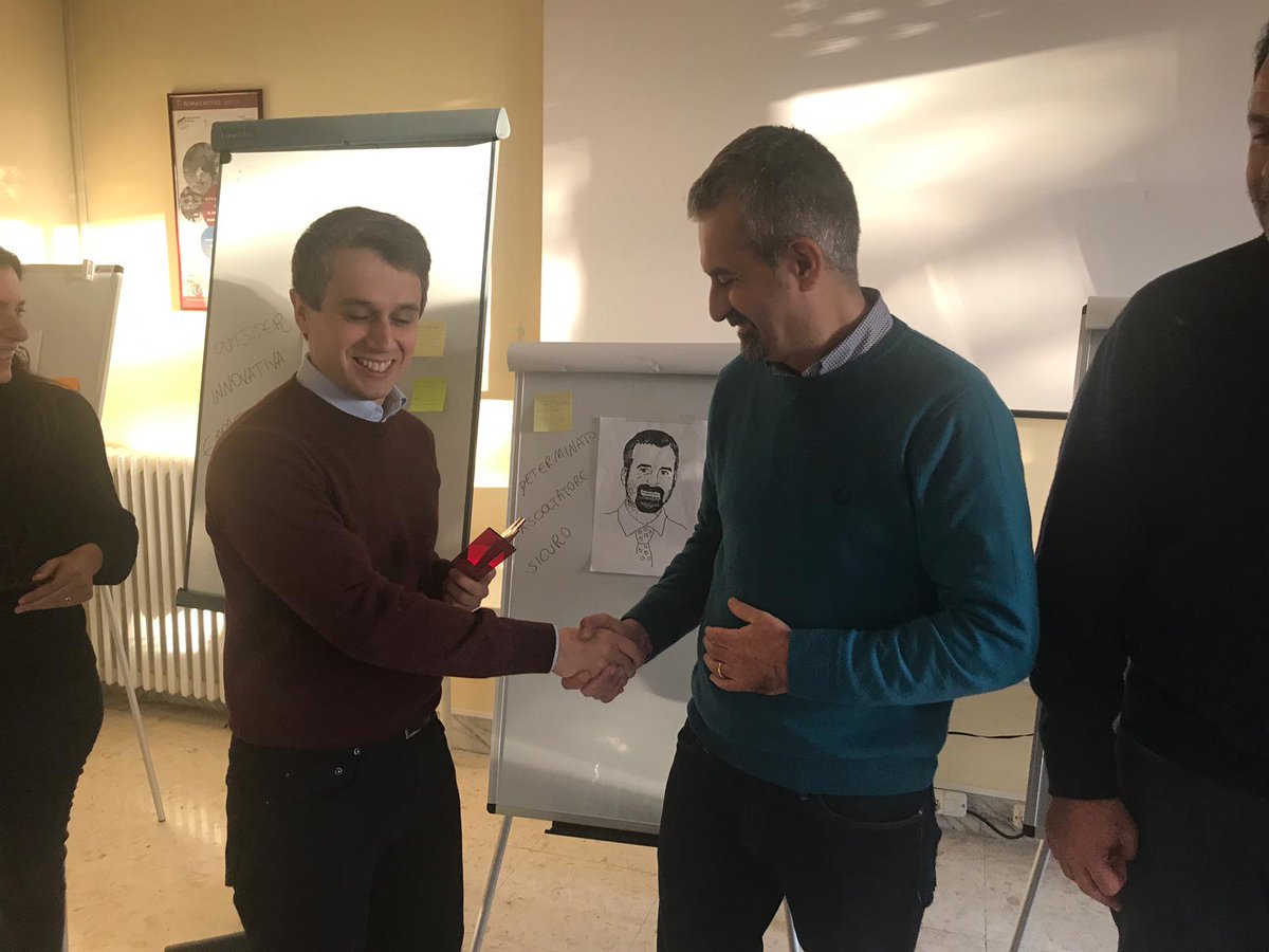 fmdigitale's tweet photo. Da ieri 15 dipendenti @EnelGroupIT sono in formazione alla #PalestraInnovazione Oggi sessione di #PersonalEcosystemCanvas con @AlfonsoHMolina e #JobShadowing per permettere ai più giovani di migliorare il #lavoro attraverso l’osservazione di un #mentor https://t.co/aFAbmQ7L72 https://t.co/7O8i8VCseJ