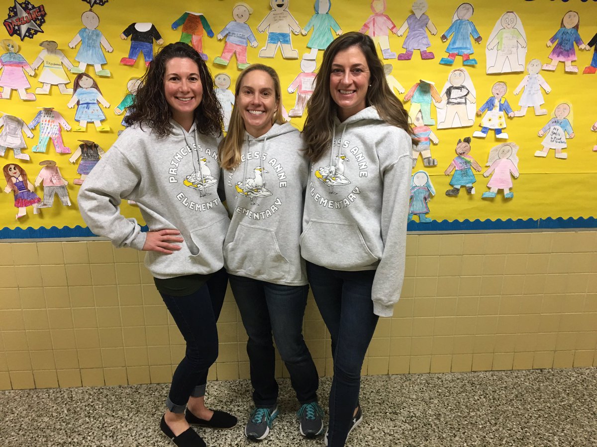 Mrs_Orebaugh's tweet photo. Twinning at work in our cozy new @PAESPTA sweatshirts! 🙌🏼 @HowlinMarina @paeseagulls https://t.co/Z0txK3qYHw