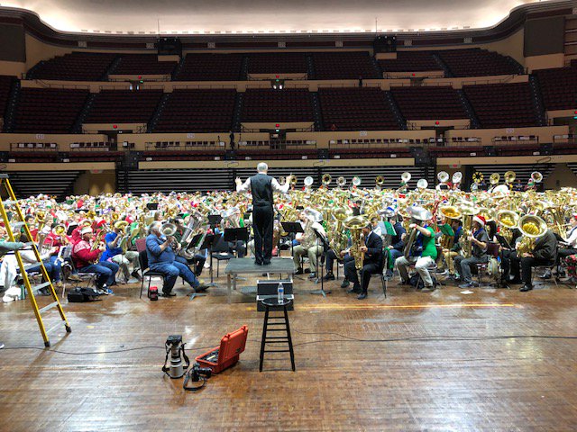A World Record! 970 Tubas, Euphoniums, Sousaphones and Baritones played at the Municipal Auditorium Kansas City this morning, smashing the old record of 502 for the world's largest Tuba ensemble! 

Mike Meyer and Eddie Miles of Meyer Music were official independent witnesses.
