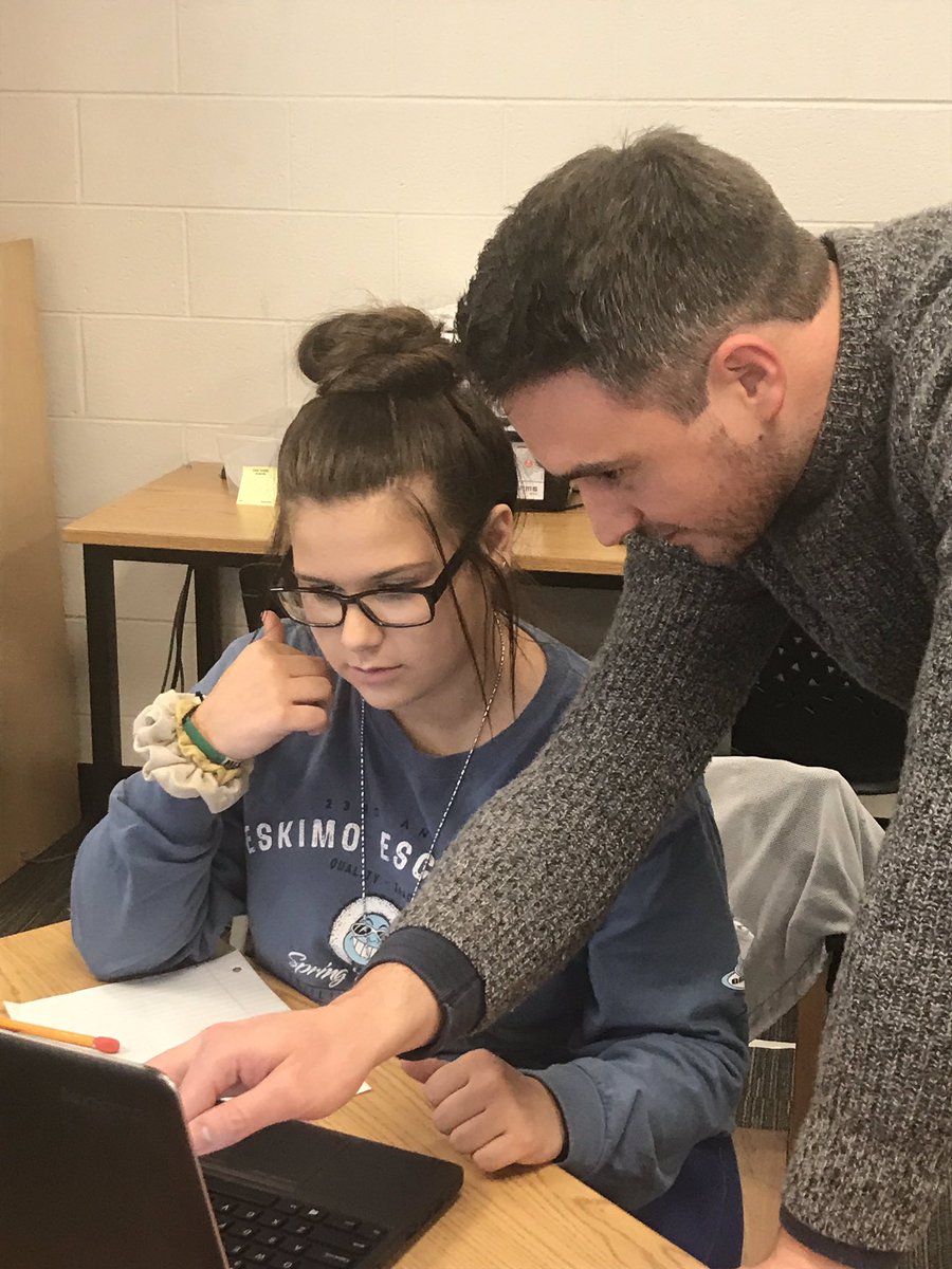 grayjeana's tweet image. Thank you Murray Purves and @ORNL  for making @FLMSBraves #HourOfCode a success!  #WhateverItTakes #futuresoftwaredevelopers