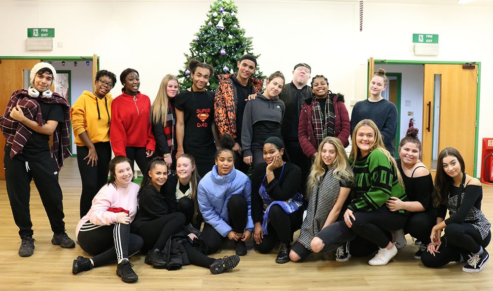 Childrens_Trust's tweet photo. Earlier today the @BRITSchoolCAP came to visit The Children's Trust School and put on an absolutely fabulous show for all the children ๐๐It was such a great time ๐ #FridayFun https://t.co/hN4amPEtcn