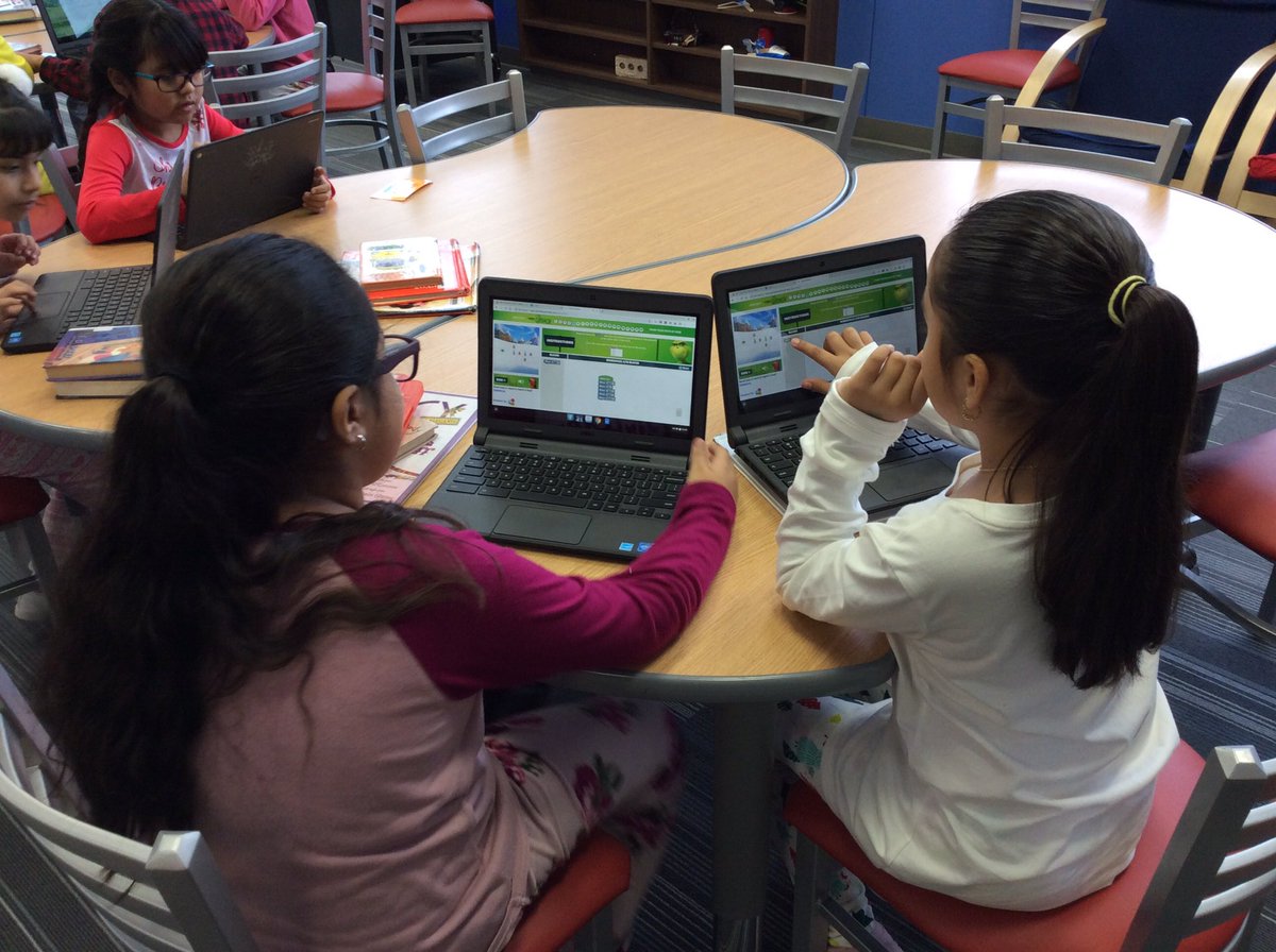 KSyblik's tweet photo. Now 3rd graders are learning how to create code on https://t.co/oCMo0NWqVq. Canโt tell you how excited they are to โplayโ with the grinch! #HourOfCode #weareflorencestrong #mesqlibraries https://t.co/1gok4LbI2l