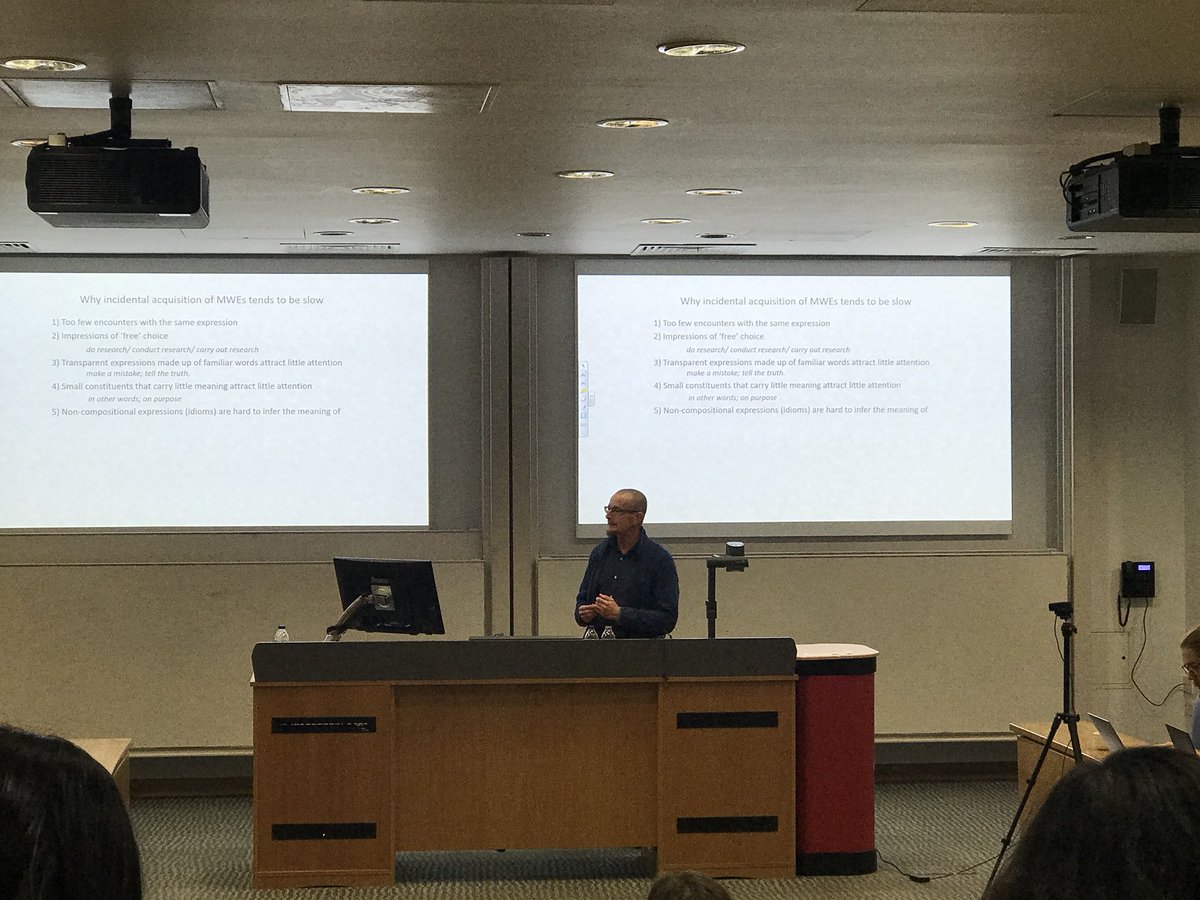 tanjun_liu's tweet photo. Prof. Frank Boers is talking about the ways to help learners with the acquisition of multiword expressions #LancasterCollocations @CorpusSocialSci https://t.co/NgNDAvclcO