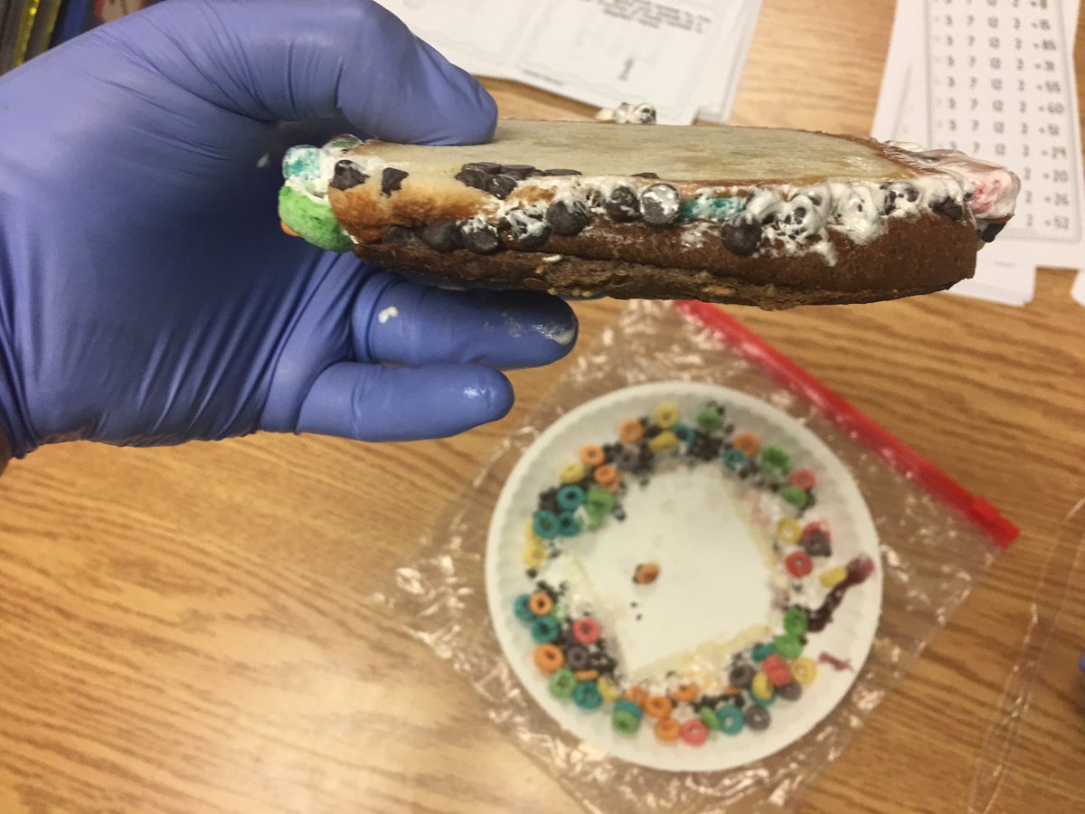 mrheald5th's tweet photo. Science is boring?!? SEDIMENTARY SANDWICH to the rescue!! https://t.co/6aLvZVPGdf