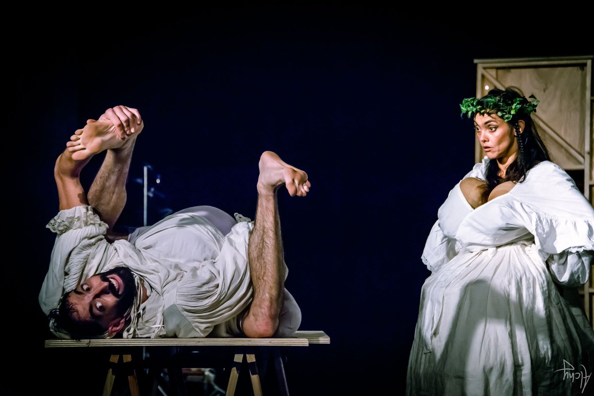 FelicienC's tweet photo. "Quand les ingrédients de ta vie arrivent à maturité, il est temps d'accomplir ton festin."
On se remet au travail pour notre  #Gargantua ! Rendez-vous à partir du 9 janvier @theatreanthea @collectifmac @VilledeNice @AlpesMaritimes @ValbonneSA #THÉÂTRE #cotedazurfrance https://t.co/UwlMEMfg5V