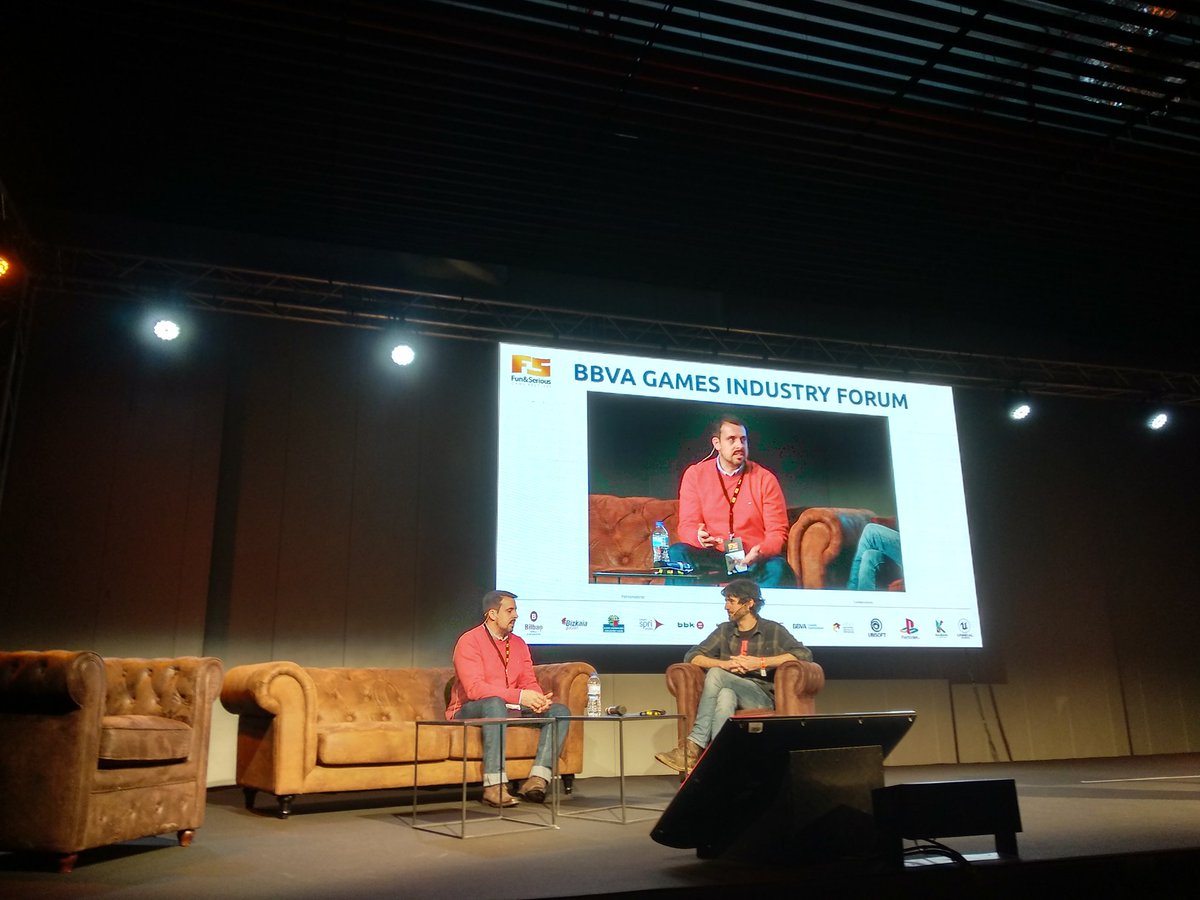 SindiecateArts's tweet photo. The man. The boss. Our CEO @FerndOrtga talks about business, feedback and coolness at @funandserious 💀 Say hello if you are around! https://t.co/VvegcGWH2p